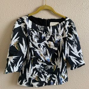 Nicole Miller Artelier 100% silk floral blouse 🌴